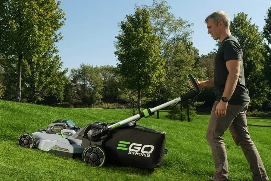 best battery self propelled lawn mowers